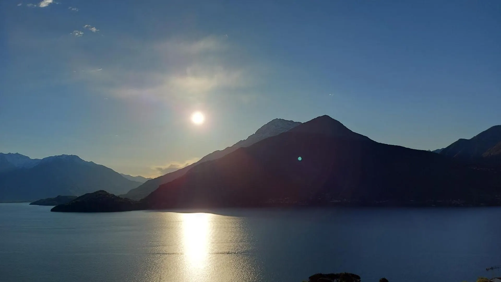 Magica Vista Lago Pianello Del Lario Ferienhaus